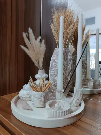 ست 7 تکه جاشمعی و گلدان بتنی طرح سنگ مدل یاسمین