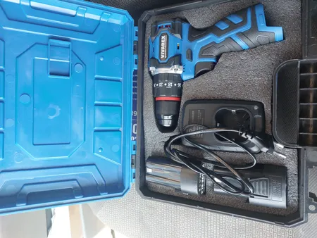 دریل چکشی شارژی ویوارکس مدل VR1682H-BL