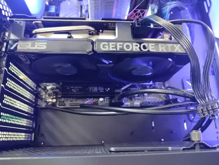 کارت گرافیک ایسوس مدل  Dual GeForce RTX™ 4060 OC Edition 8GB GDDR6
