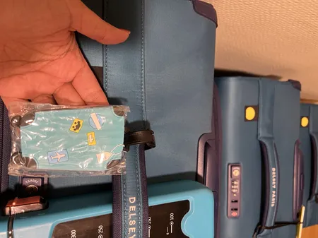 تگ چمدان مدل سوت کیس