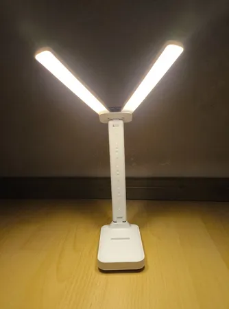 چراغ مطالعه مدل HG-699A