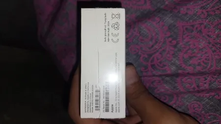 هدفون بلوتوثی اپل مدل AirPods 4 (نسخه دارای نویز کنسلینگ)