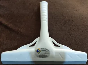 تجریه خرید تیغه شیشه پاک کن خودرو ارج پلاستیک مدل ۱۷۸