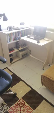 میز تحریر موگن فو مدل G610 تاشو