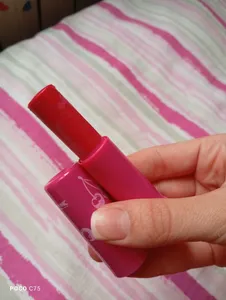 تجریه خرید بالم لب آریواُکی مدل چری