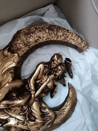 مجسمه مدل عشق