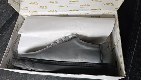 کفش روزمره مردانه چرم مشهد مدل J6186-002