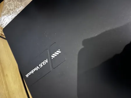 لپ تاپ 15.6 اینچی ایسوس مدل Vivobook X1504VA-NJ725-i3 1315U-8GB DDR4-512GB SSD-IPS