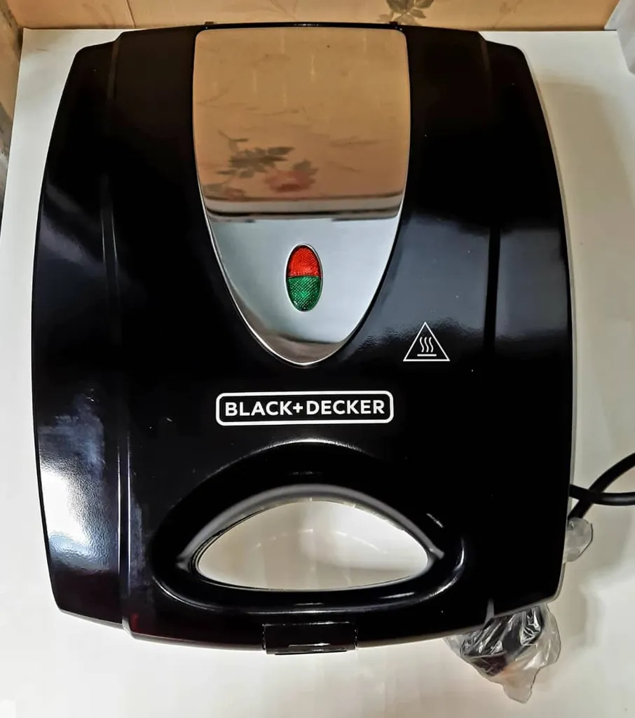 ساندویچ ساز بلک اند دکر مدل TS4080