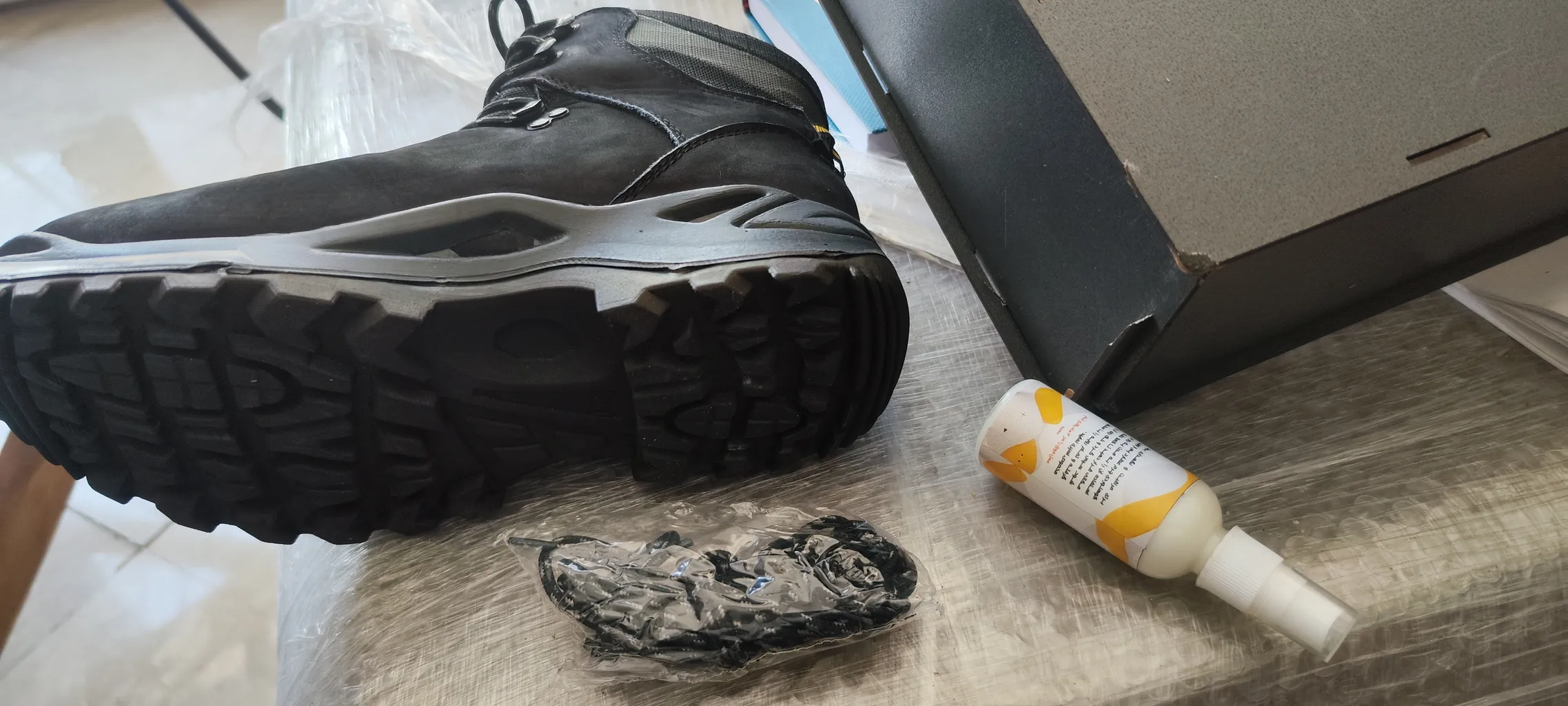 کفش کوهنوردی چرم عطارد مدل چرم طبیعی کد SHK05