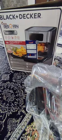 هواپز 12 لیتری بلک اند دکر مدل AOF-100-B5