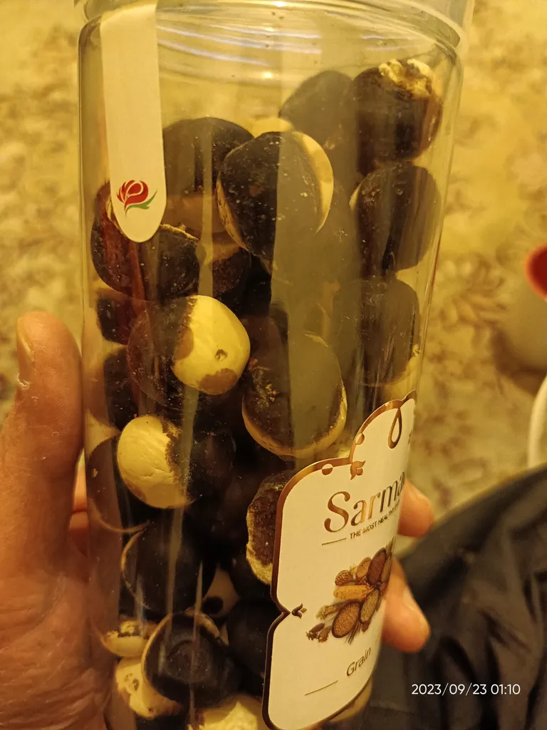 کشک قره قروتی سرمد - 500 گرم بسته 2 عددی