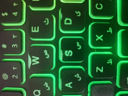 کیبورد گیمینگ تسکو مدل TK 8031، سوییچ ممبران، Full-Size، نورپردازی RGB
