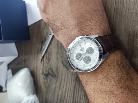 ساعت مچی عقربه‌ای کوارتز مردانه کاسیو مدل EFR-526L-7AVUDF