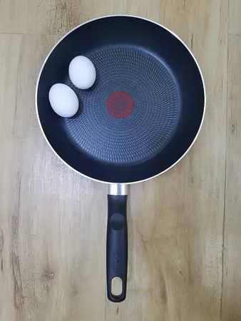 تابه تفال مدل Essential سایز 26