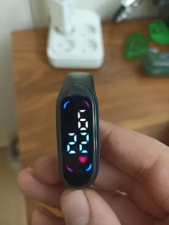 ساعت مچی دیجیتال مدل LE 2667 - ME