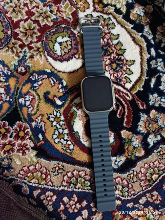 ساعت هوشمند اوآلی مدل OS8 Ultra Pro دارای قابلیت های صفحه نمایش رنگی، صفحه نمایش لمسی، کنترل موسیقی (Music Player) بند سیلیکون