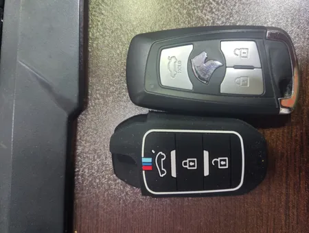 قاب ریموت و جاسوییچی فلزی خودرو چیکال مدل P-838 مناسب برای تارا