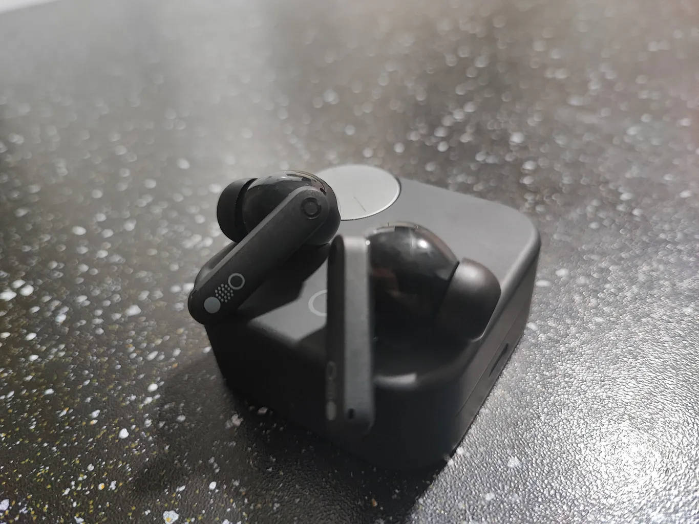 هدفون بلوتوثی ناتینگ مدل Cmf Buds Pro 2