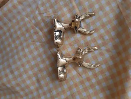 مجسمه برنزی طرح گوزن جفت کد 020030047 مجموعه 2 عددی