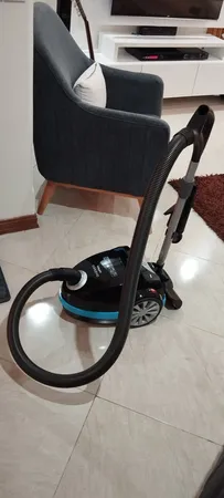 جاروبرقی ۱۴۰۰ وات دوو مدل DVC-LH22R