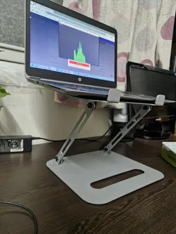 پایه نگهدارنده لپ تاپ مدل B03