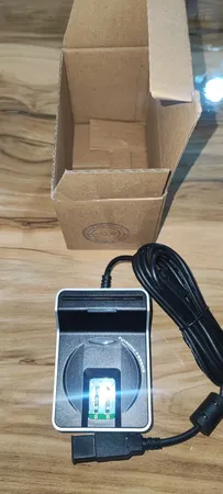 دستگاه اسکنر اثر انگشت فوترونیک مدل FS88HS