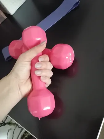 دمبل ایروبیک رو کش دار 1.5 کیلوگرمی بسته دو عددی