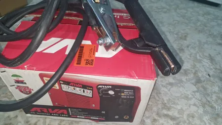 اینورتر جوشکاری 160 آمپر آروا مدل 2117