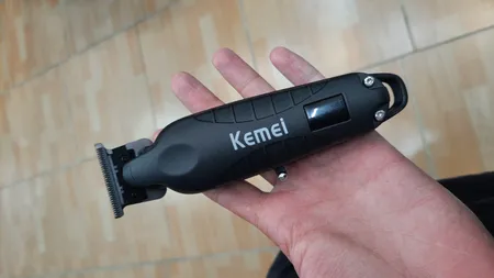 ماشین اصلاح موی سر و صورت کیمی مدل km-2293