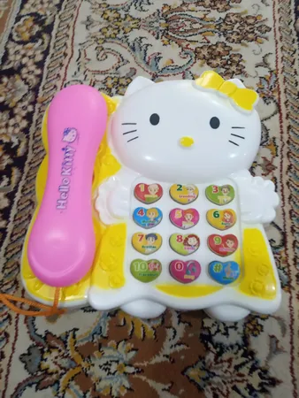 اسباب بازی آموزشی موزیکال Hello Kitty مدل تلفن