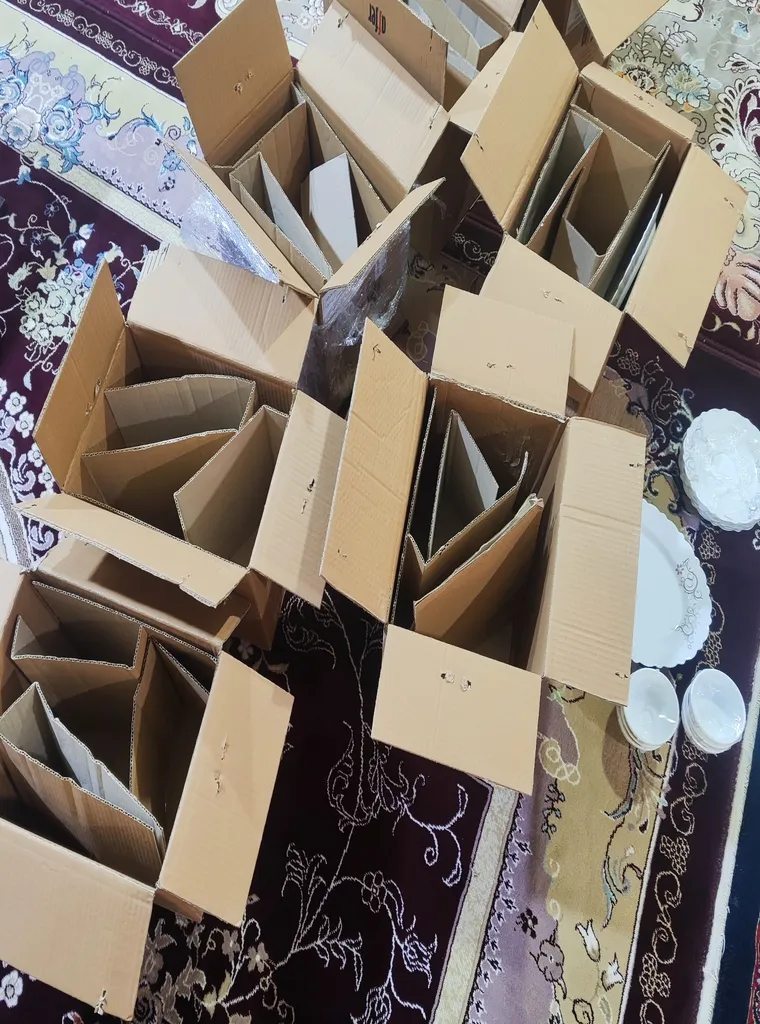 سرویس غذاخوری 25 پارچه 6 نفره مدل اینتیمینی