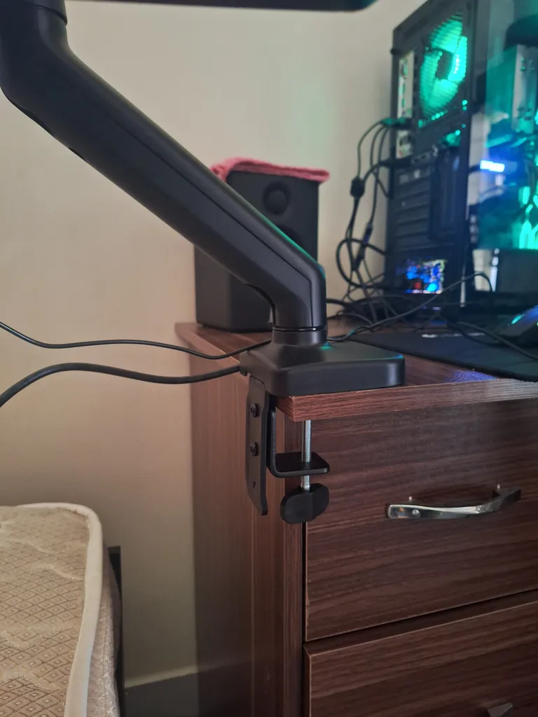 پایه نگهدارنده مانیتور ارگو مدل WLA015-BCS