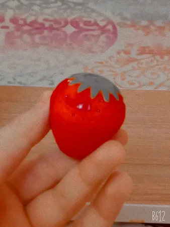 بالم لب کیو سی طرح توت فرنگی کد 2020