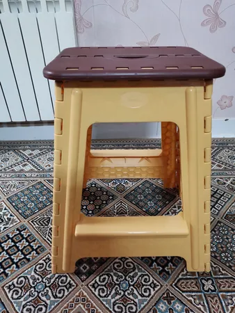 چهار پایه ناصر پلاستیک کد 518