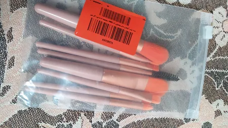 ست برس آرایشی مدل پاستیلی کد d8900 مجموعه 8 عددی