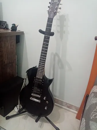 پایه گیتار سناتور مدل Afiee