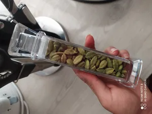 تجریه خرید هل سبز مادمازل - 23 گرم