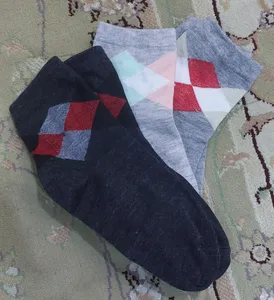 تجریه خرید جوراب ساق کوتاه پسرانه نیوشا کد 15040 مجموعه 3 عددی