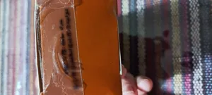 تجریه خرید کرم ضدآفتاب رنگی فاقد چربی شون با رنگ طبیعی + SPF50