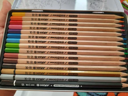 مداد رنگی 12 + 3 رنگ آریا مدل 3021