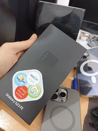 گوشی موبایل سامسونگ مدل Galaxy S23 FE دو سیم کارت ظرفیت 256 گیگابایت و رم 8 گیگابایت - ویتنام