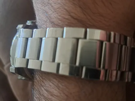 ساعت مچی عقربه‌ای مردانه مدل اسپرت شاخدار کد Dzl 3