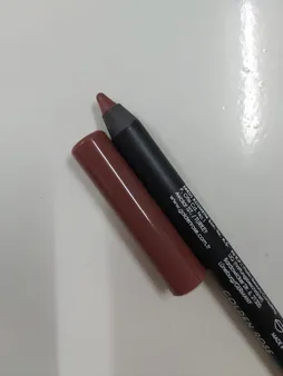 مداد لب گلدن رز مدل Dream شماره 504