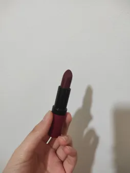 رژ لب گلدن رز مدل ولوت مات شماره 23