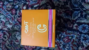 تجریه خرید کرم مرطوب‌کننده آردن سی فکتور مدل ویتامین C حجم 150 میلی‌لیتر