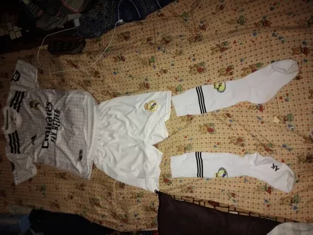 ست سه تکه لباس ورزشی پسرانه مدل رئال مادرید طرح امباپه 2025