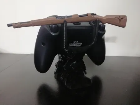 استند دسته پلی استیشن 5 مدل last of us