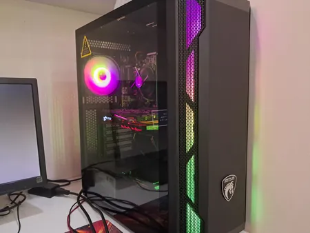 کیس کامپیوتر گرین مدل GRIFFIN G2