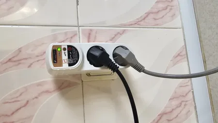 محافظ ولتاژ نمودار کنترل مدل سورنا2 کد M 129